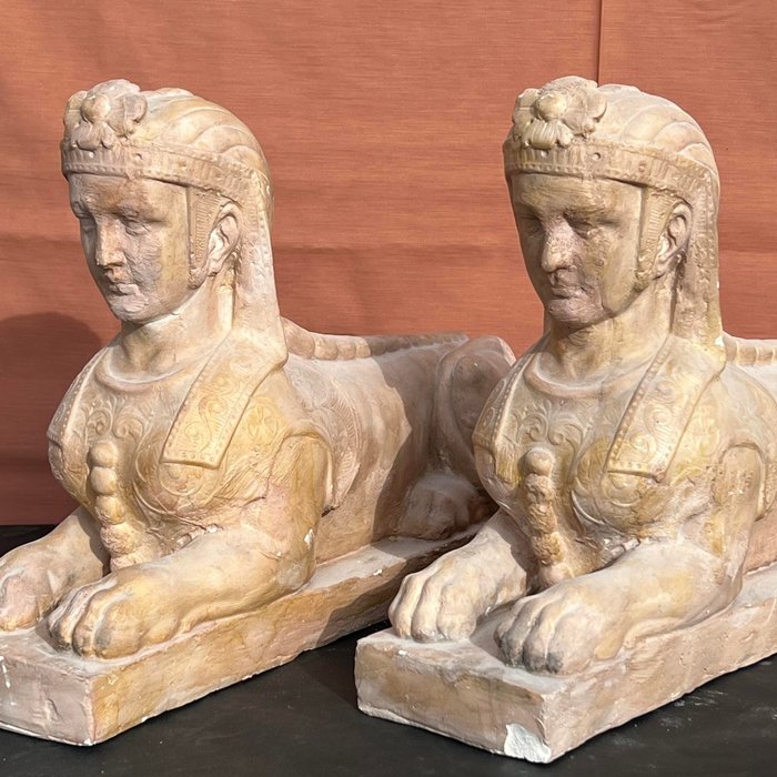 Image 3 of Sculpture, Pair of Sphinxes - length 50 cm (2) - Canary - Mid 20th century