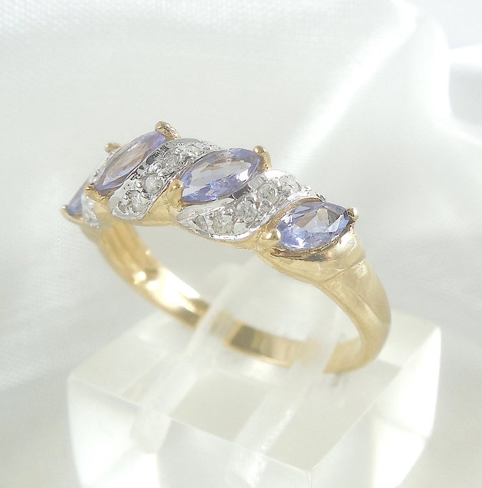 Image 3 of Yellow gold - Ring - 0.45 ct Tanzanite - Diamonds