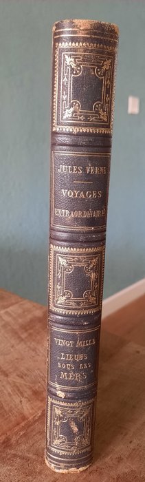 Image 2 of Jules Verne - Vingt mille Lieues sous les Mers - 1870