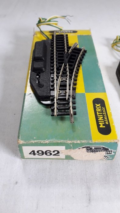 Image 3 of Minitrix N - 4961/4963 - Tracks - 6 electric switches