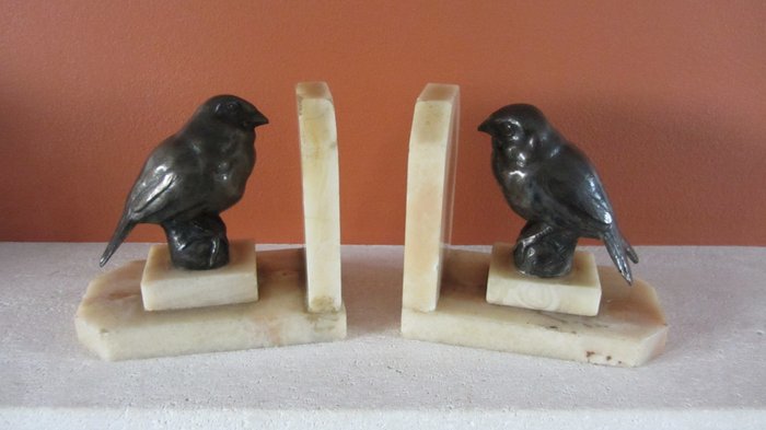 Preview of the first image of Coffin Fernand - Art deco bird bookends (2).