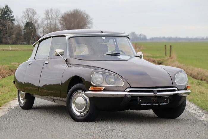Preview of the first image of Citroën - DS - 1973.