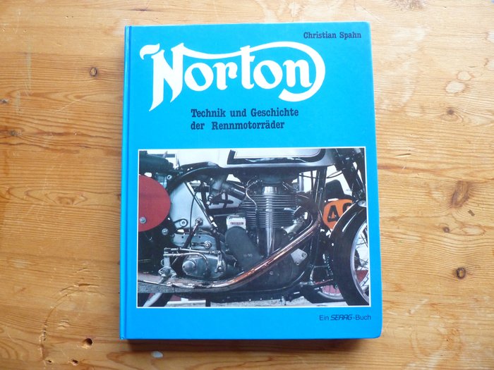 Image 2 of Books - 2 boeken Norton + Britse Race Motorfietsen - Norton, BSA, Matchless, Velocette etc. - 1980-
