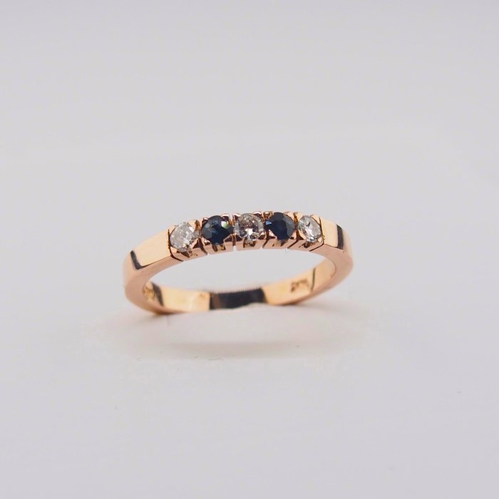 Preview of the first image of 14 kt. Pink gold - Ring Diamond - Sapphires.