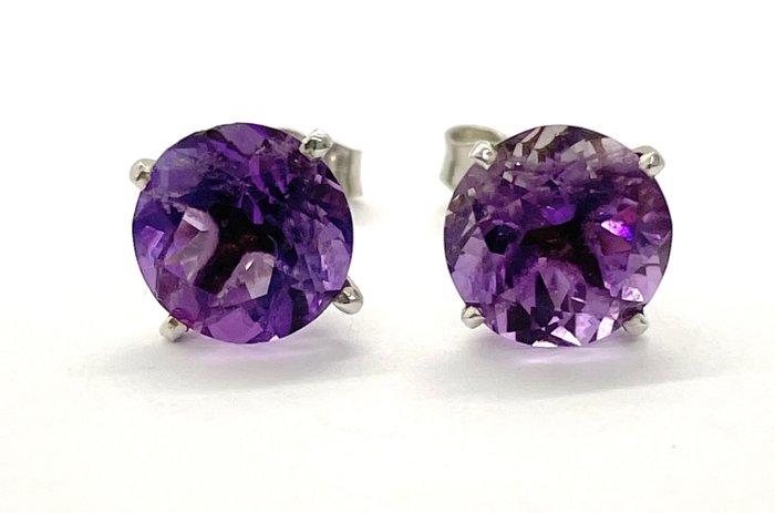 Preview of the first image of "NO RESERVE PRICE" - 9 kt. White gold - Earrings - 5.00 ct Amethyst.