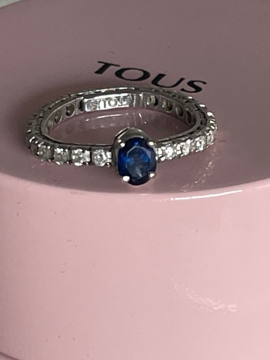 Preview of the first image of Tous - 18 kt. Gold - Ring - 0.48 ct Sapphire.