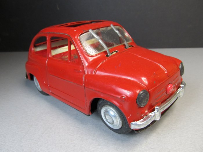 Image 2 of Tomiyama - Battery operated Fiat 600 with wipers - 1960-1969 - Japan