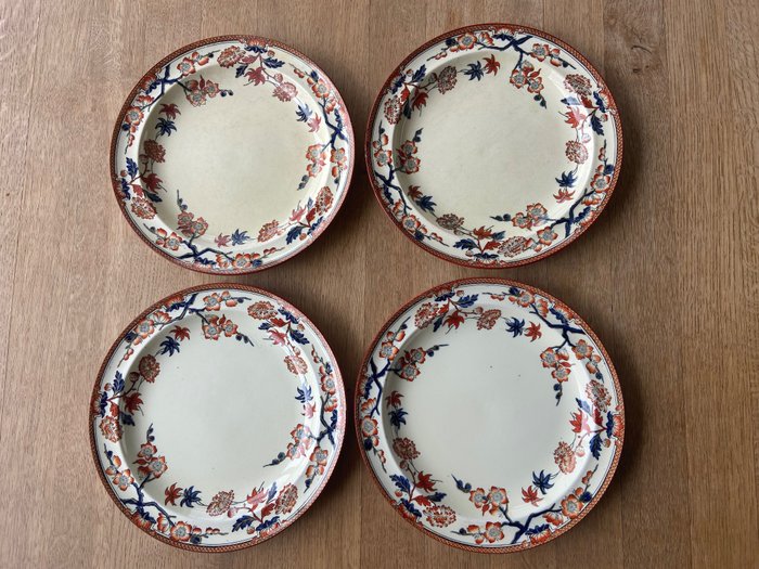 Image 3 of Wedgwood - Plates (10) - Victorian - Porcelain