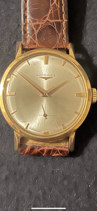 Preview of the first image of Longines - 30 L.18k Yellow Gold - Men - 1960-1969.