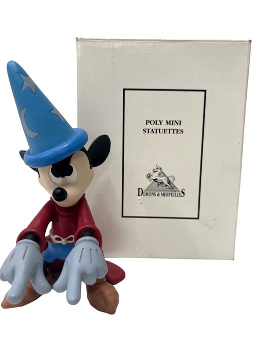 Preview of the first image of Mickey Mouse - Sorcerer from Fantasia - with original packaging.