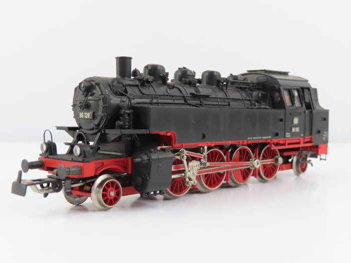 Preview of the first image of Märklin H0 - 3696 - Tender locomotive - BR 86, with Telex couplings - DB.