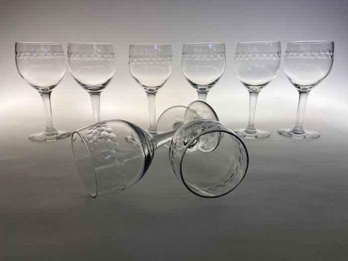Preview of the first image of Baccarat - Wine glasses (8) - Glass, Half crystal.