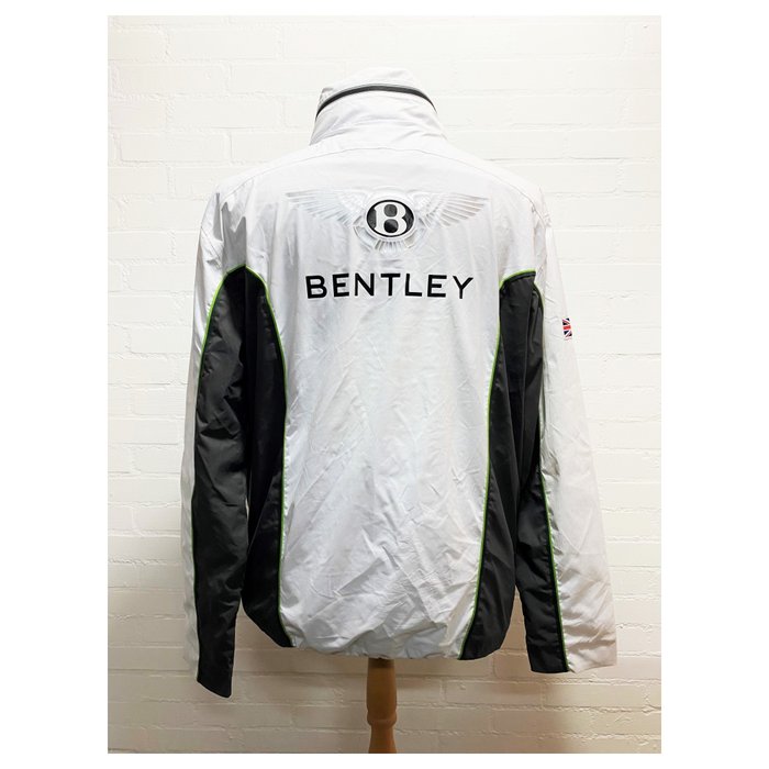 Preview of the first image of Clothing - Bentley jas met Breitling / Mobil 1 sponsoring..
