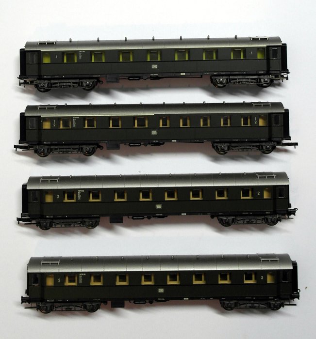 Image 3 of Liliput H0 - 84103/84403/84503 - Passenger carriage - 4 passenger carriages, Ep III - DB
