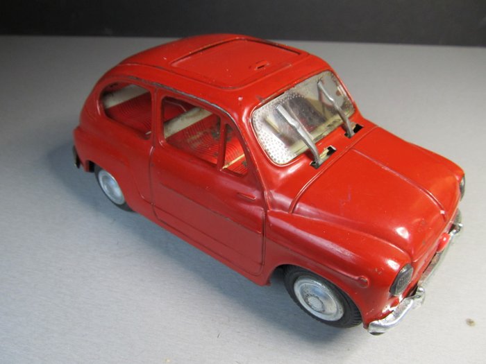 Image 3 of Tomiyama - Battery operated Fiat 600 with wipers - 1960-1969 - Japan