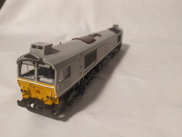 Preview of the first image of Mehano H0 - 58650 - Diesel locomotive - Class 77 - Euro Rail Cargo.
