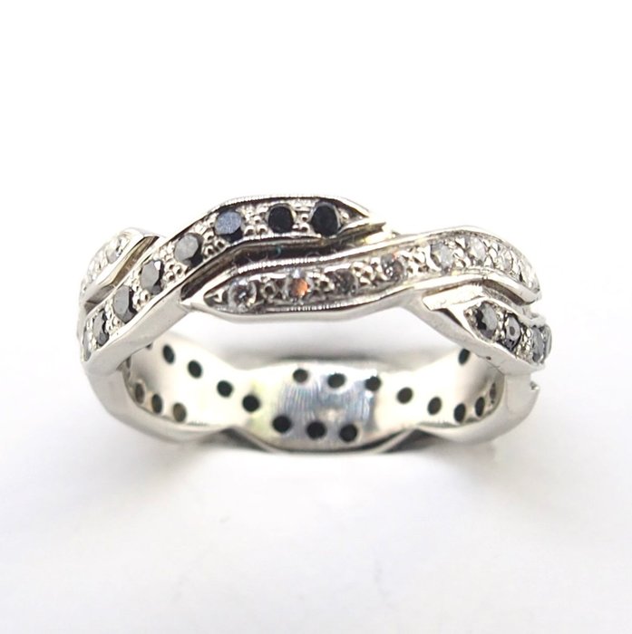 Preview of the first image of 14 kt. White gold - Ring - 0.24 ct - Black and White (G color) Round Brilliant cut Diamonds.