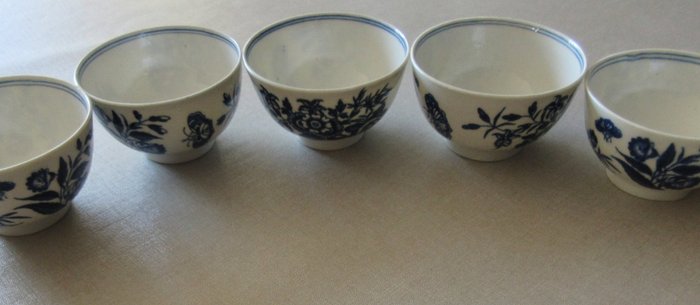 Preview of the first image of Worcester, Dr. Wall - teacups (5) - Porcelain.