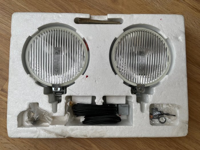 Image 2 of Lamp - Optilux FOG Lights NOS Like NEW Including mounting kit - Optilux - 1980-1990