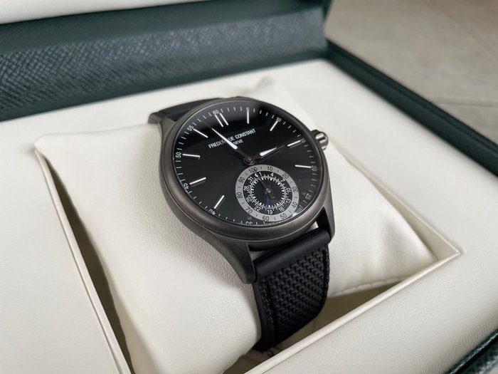 Preview of the first image of Frédérique Constant - FC-285BS5TB6 - Men - 2011-present.