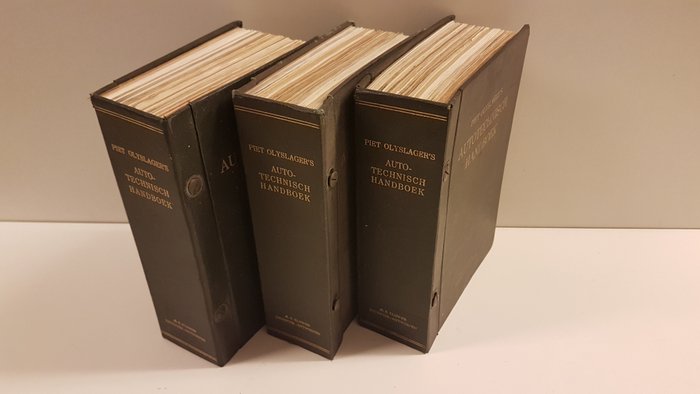 Preview of the first image of Books - 134 x Engelse merken Olyslager Technische Handboeken vanaf jaren 40 - Ford, Jaguar, Engelse.