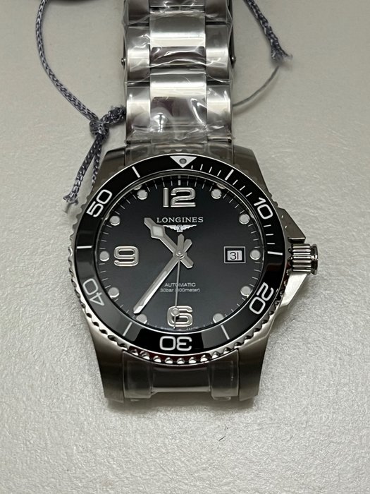 Preview of the first image of Longines - Hydroconquest - L37814566 - Men - 2011-present.