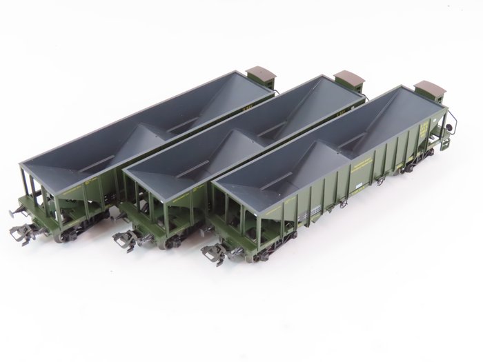 Preview of the first image of Märklin H0 - 46801 - Freight wagon set - Set of 3 wagons "Coal funnel wagons" - K.Bay.Sts.B.