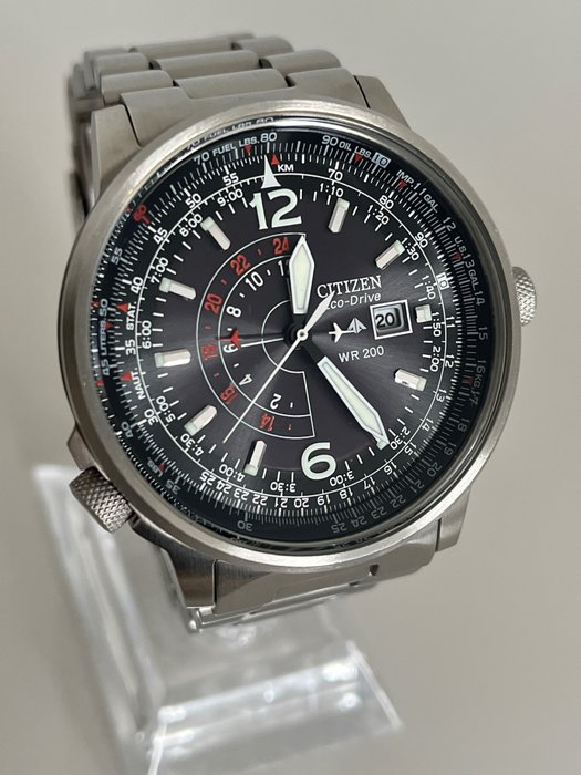 Preview of the first image of Citizen - Ecodrive Titanium - H466-T005527 - Men - 2011-present.