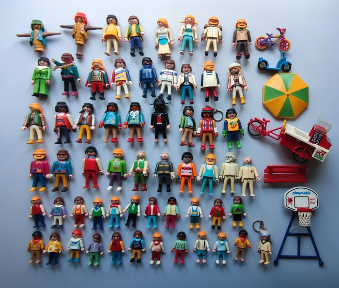 Preview of the first image of Playmobil - Figure Lotto 60 Statuette - 1970-1979 - Germany.