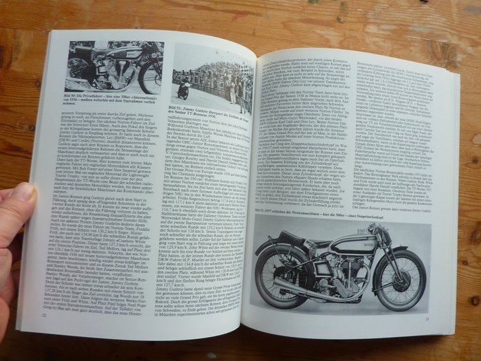 Image 3 of Books - 2 boeken Norton + Britse Race Motorfietsen - Norton, BSA, Matchless, Velocette etc. - 1980-