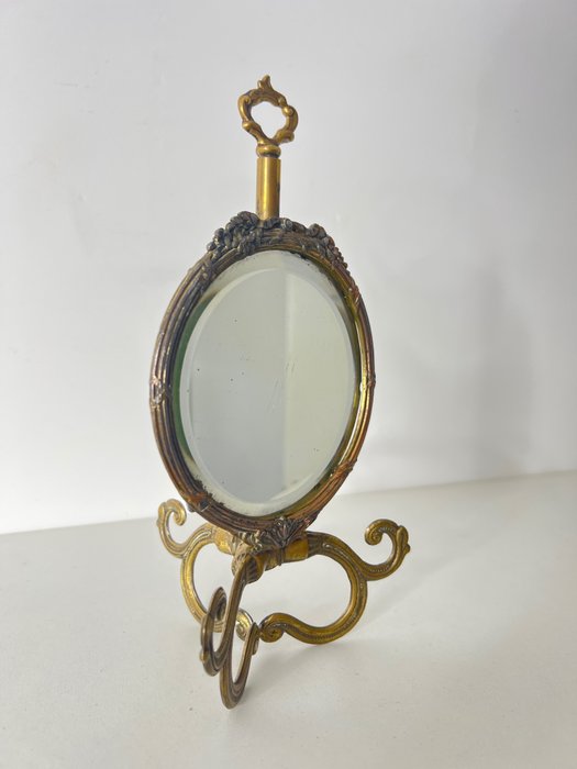 Preview of the first image of Table mirror - on tripod - Second half 19th century.