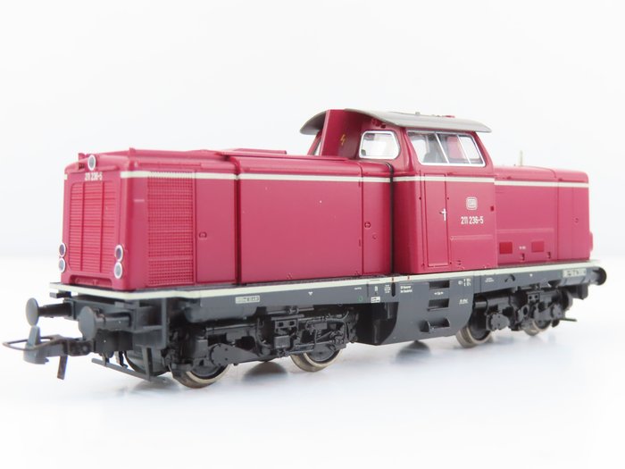 Preview of the first image of Roco H0 - 52526 - Diesel-hydraulic locomotive - BR 211 - DB.