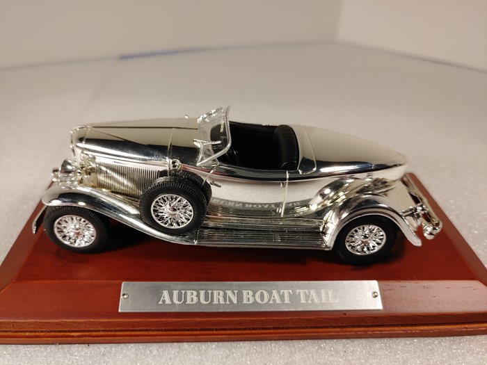 Image 2 of De Agostini - 1:43 - Auburn Boat Tail 1935-1937