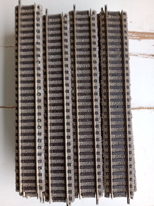 Image 3 of Fleischmann H0 - 6101 - Tracks - 40 pieces 200 mm profirail straight