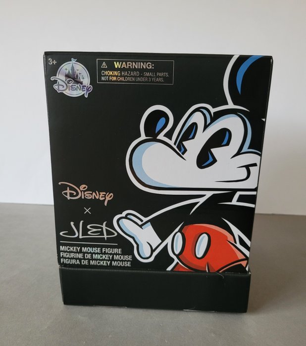 Image 2 of Walt Disney Parks Exclusive - Mickey Mouse - Vinyl Figure by Joe Ledbetter from USA in original pac
