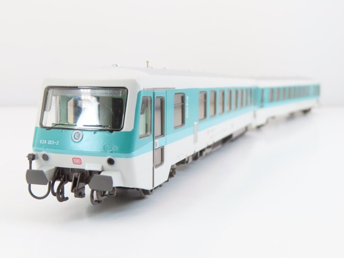 Preview of the first image of Märklin H0 - 3376 - Train unit - 2-piece diesel train set BR 628 "Pendolino" - DB.