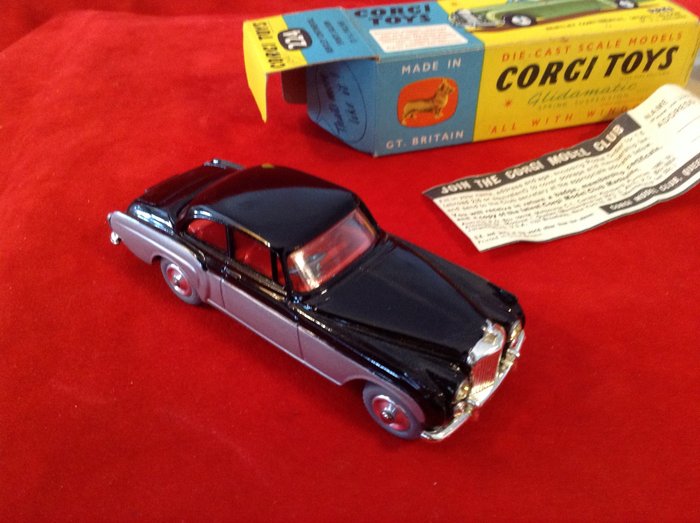 Image 2 of Corgi - 1:43 - ref. R224 Bentley Continental Sports Saloon by H.J. Mulliner 1954 - very rare in thi