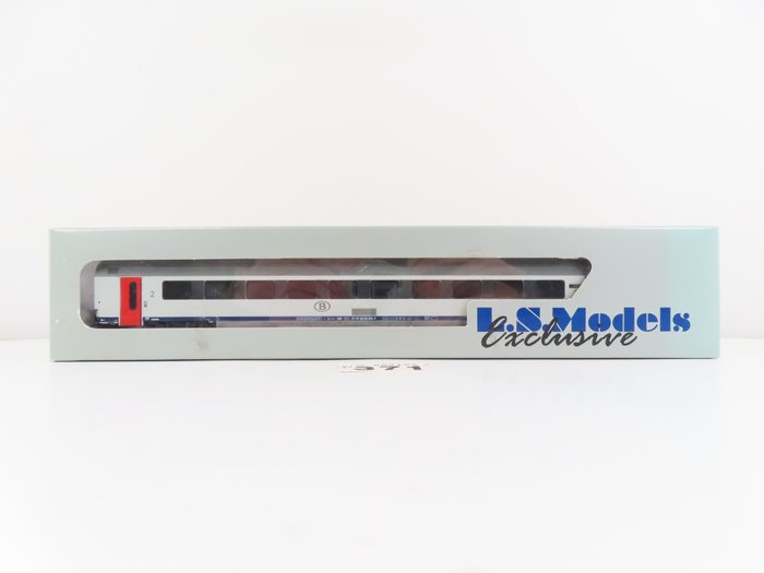 Image 3 of L.S.Models H0 - 12046 - Passenger carriage - 1 x 4-axle express train passenger car, 2nd class - NM