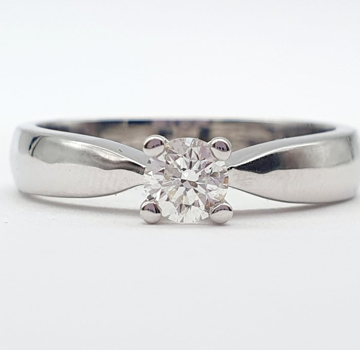 Preview of the first image of 14 kt. White gold - Ring - 0.30 ct Diamond.