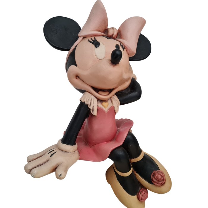 Preview of the first image of Disney - Minnie Mouse sitting - figure - 46 cm (ca. 1980).