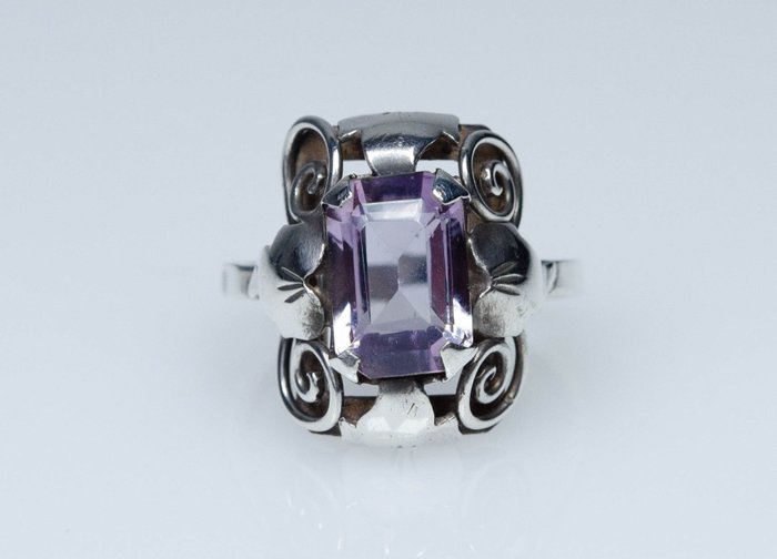 Image 3 of Silver - Ring - Amethyst (tested)