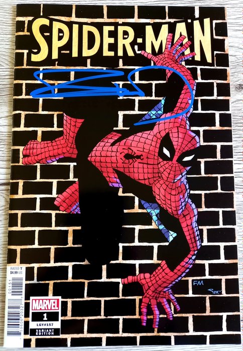 Preview of the first image of Spiderman #1 RATIO 1:50 - Signed by legendary creator Frank Miller! With COA ! - First edition.