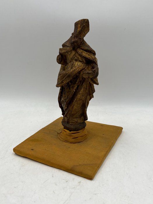 Image 2 of Sculpture, Saint Peter - Wood - Early 18th century