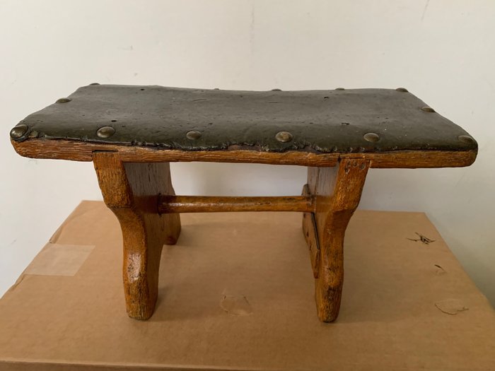Preview of the first image of footstool - Wood, leather, paint - 19th century.