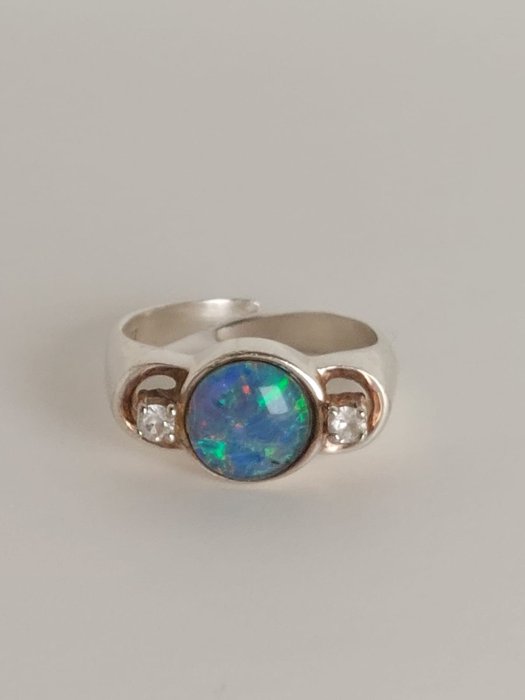 Preview of the first image of Guthmann & Wittenauer - 835 Silver - Ring Opal - Zircons.
