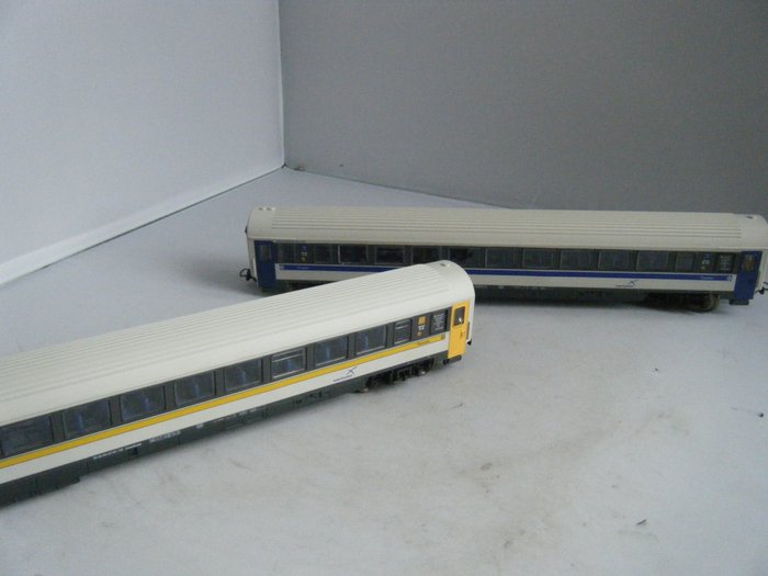 Image 2 of Piko H0 - 57607 - Passenger carriage set - 2 carriages - Interconnex