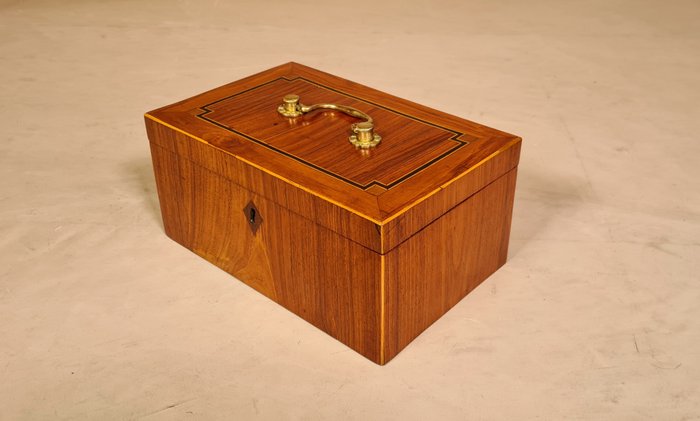 Preview of the first image of Case - Louis XVI - Boxwood, Brass, Ebony, Padauk, (Bahia) Rosewood - 1775-1795.