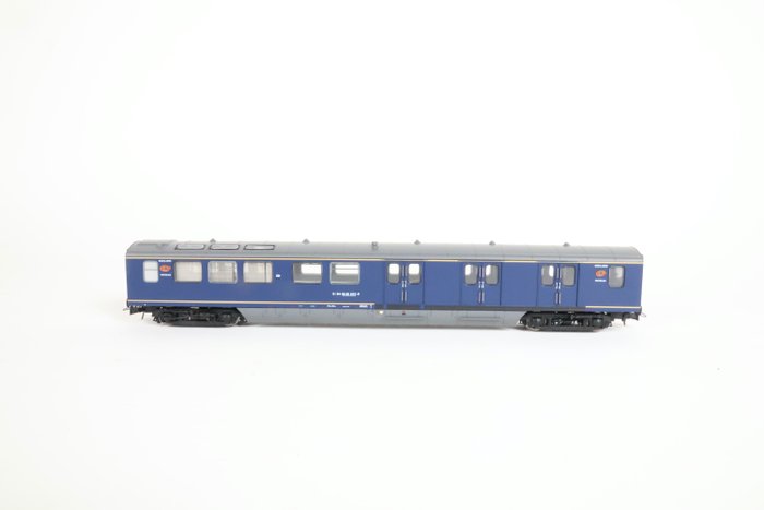 Image 2 of Artitec H0 - 20.157.01 - Passenger carriage - Plan-E Mail coach period IV with computer number - NS
