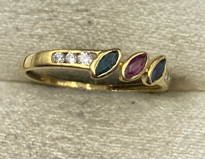 Image 3 of NO RESERVE PRICE - 18 kt. Yellow gold - Ring Ruby - Diamonds, Sapphires