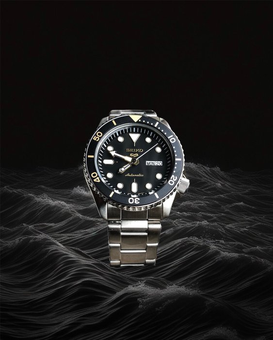 Preview of the first image of Seiko - Sport 5 - SRPD57K1 - Men - 2011-present.